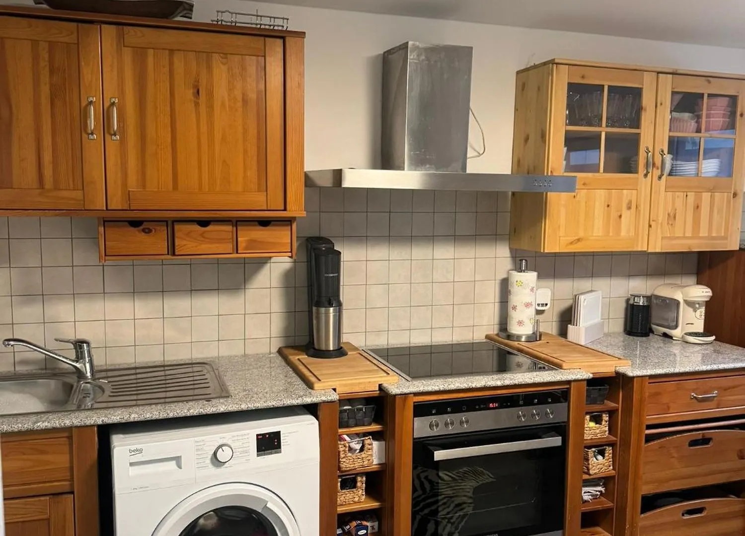 شقة Souterrain Appartement Koeln Heimersdorf